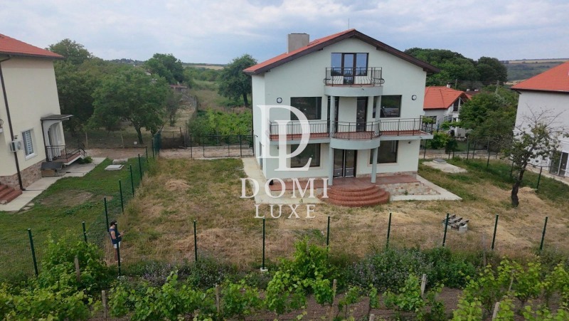 Продава  Къща област Варна , с. Равна гора , 245 кв.м | 71818303 - изображение [2]