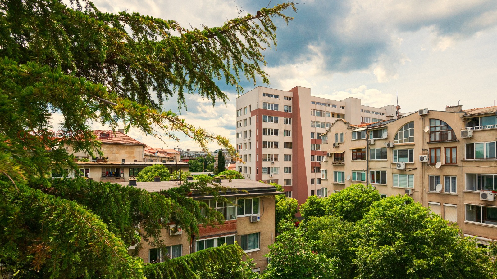 Продава 3-СТАЕН, гр. Бургас, Център, снимка 6 - Апартаменти - 54708552