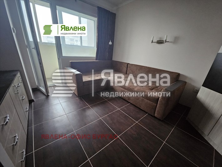 Продава 2-СТАЕН, гр. Бургас, Изгрев, снимка 2 - Aпартаменти - 47112397