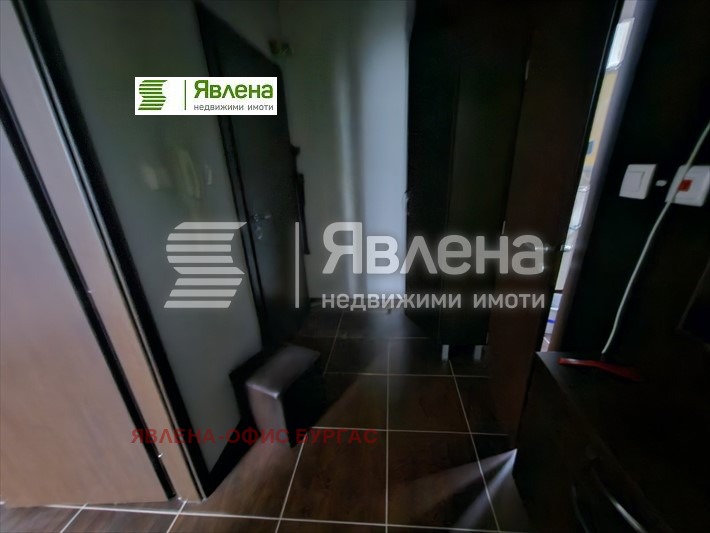 Продава 2-СТАЕН, гр. Бургас, Изгрев, снимка 6 - Aпартаменти - 47112397