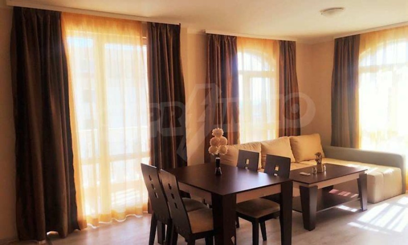 На продаж  3 кімнатна область Бургас , Свети Влас , 136 кв.м | 80830028 - зображення [3]