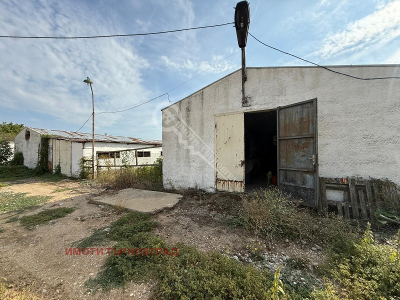 Till salu  Industribyggnad region Veliko Tarnovo , Kozarevec , 2400 kvm | 99598129 - bild [11]
