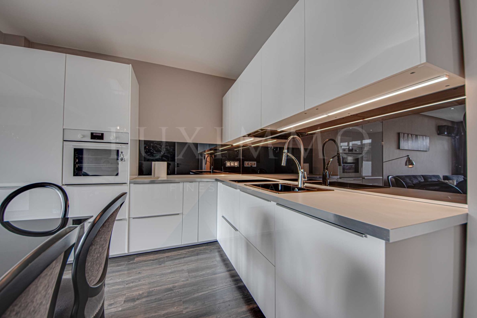 Продава 2-СТАЕН, гр. София, Център, снимка 3 - Апартаменти - 53903829