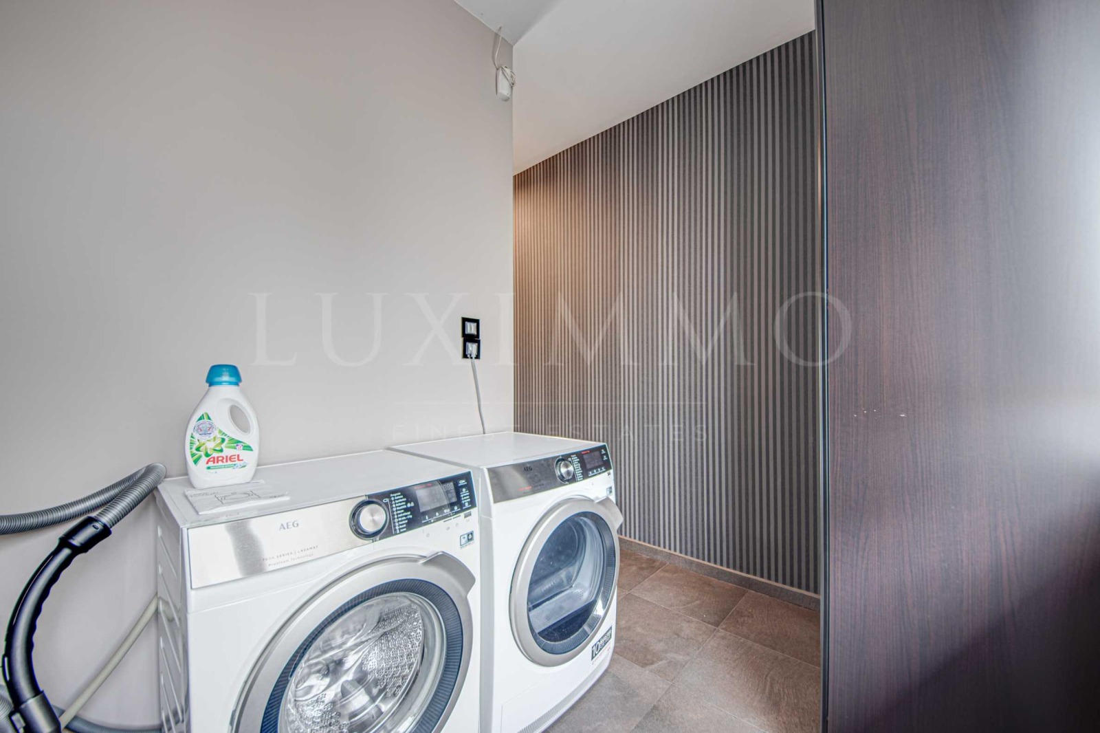 Продава 2-СТАЕН, гр. София, Център, снимка 14 - Апартаменти - 53903829