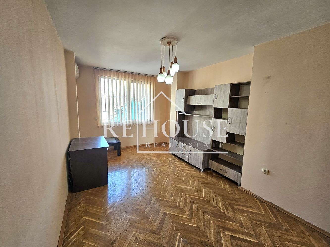 Продава 3-СТАЕН, гр. Варна, Окръжна болница-Генерали, снимка 6 - Апартаменти - 55804657