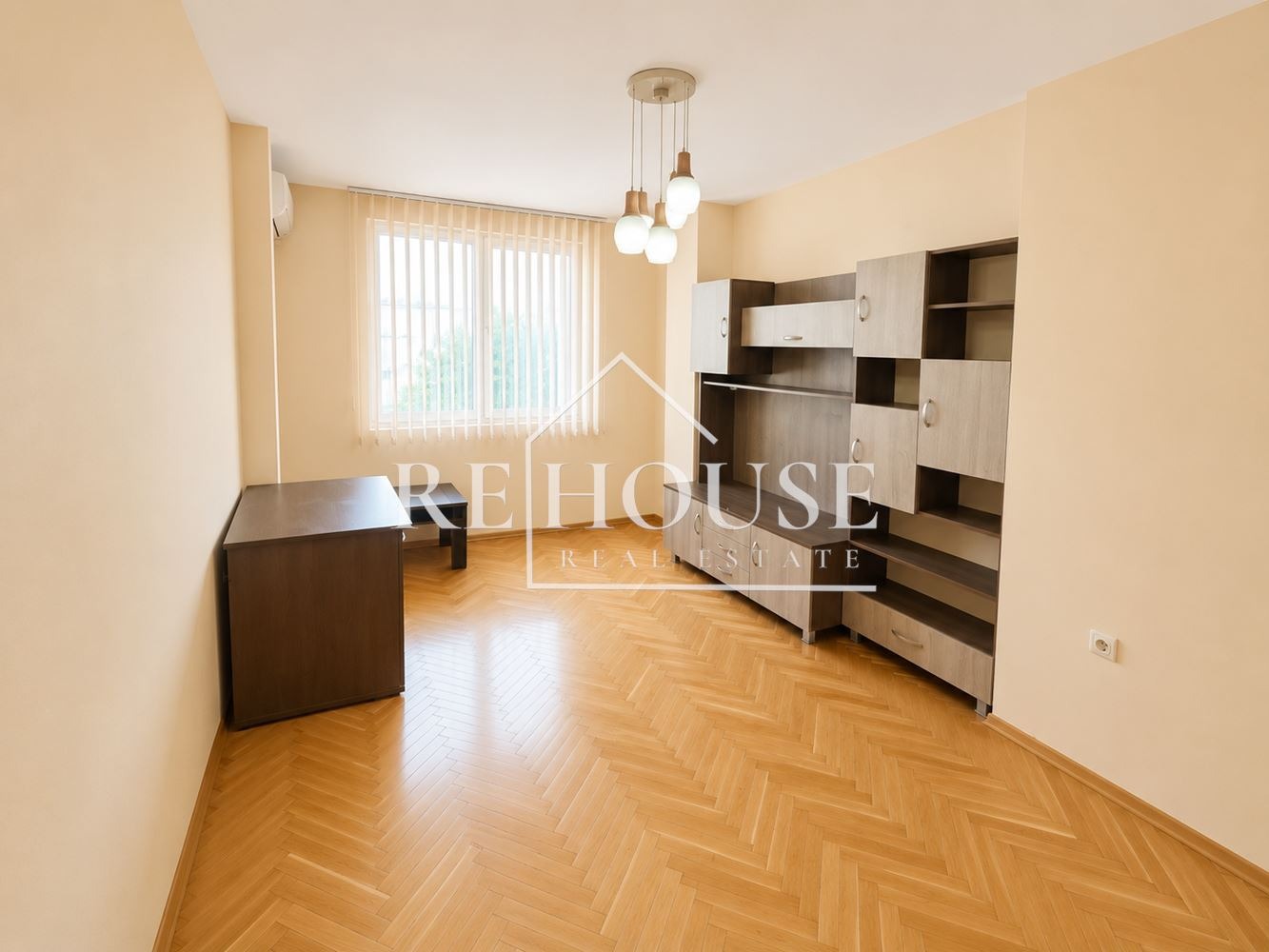 Продава 3-СТАЕН, гр. Варна, Окръжна болница-Генерали