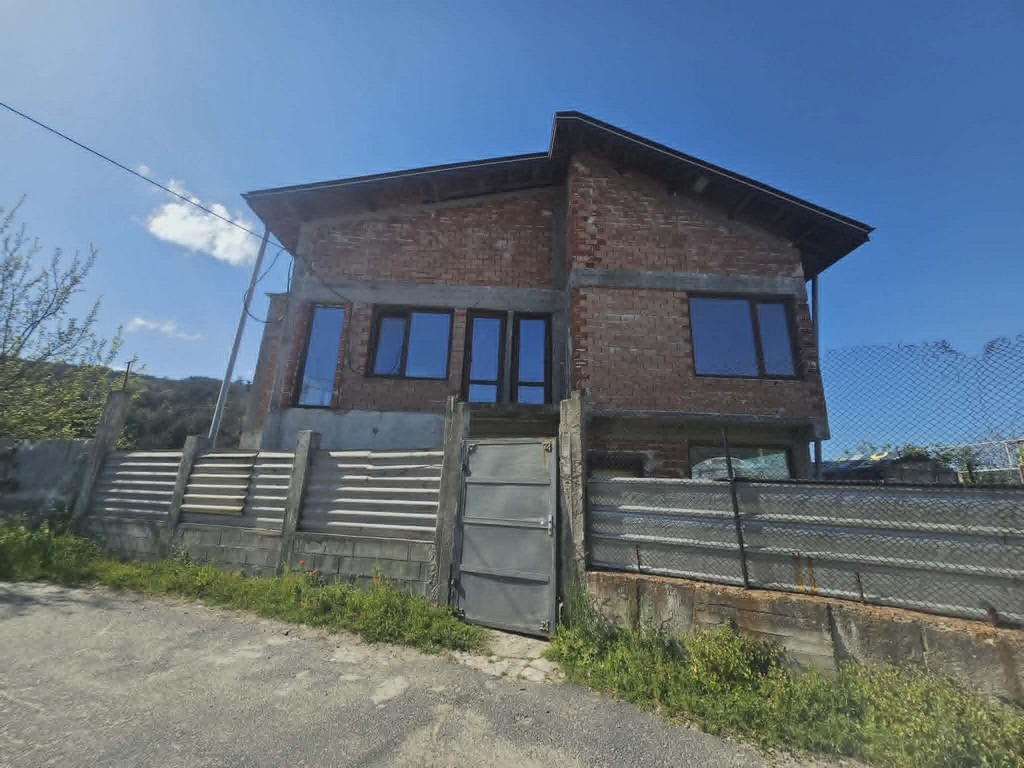 Продава КЪЩА, гр. Кърджали, Прилепци, снимка 3 - Къщи - 54407019