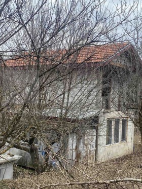 Продажба на имоти в с. Радево, област Варна - изображение 3 