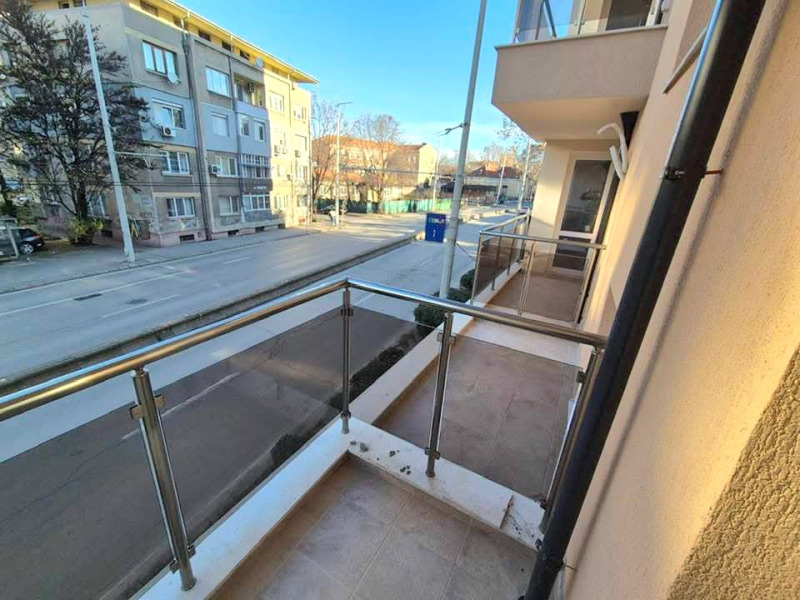 Na prodej  1 ložnice Ruse , Centar , 76 m2 | 23455124 - obraz [7]