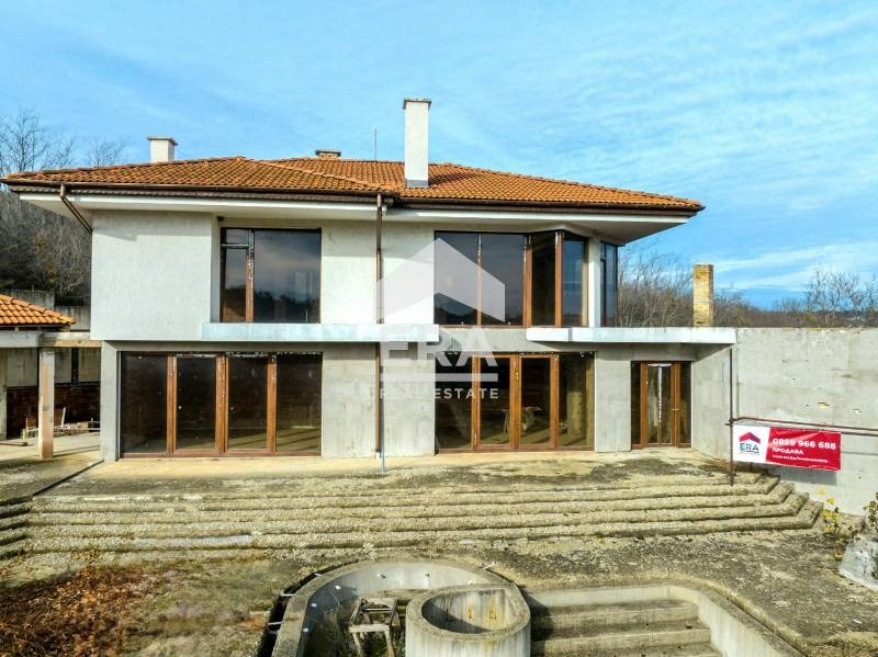Продава  Къща област Русе , с. Басарбово , 463 кв.м | 17110016 - изображение [2]