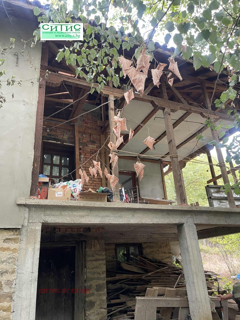 Продава КЪЩА, гр. Правец, област София област, снимка 4 - Къщи - 52387335