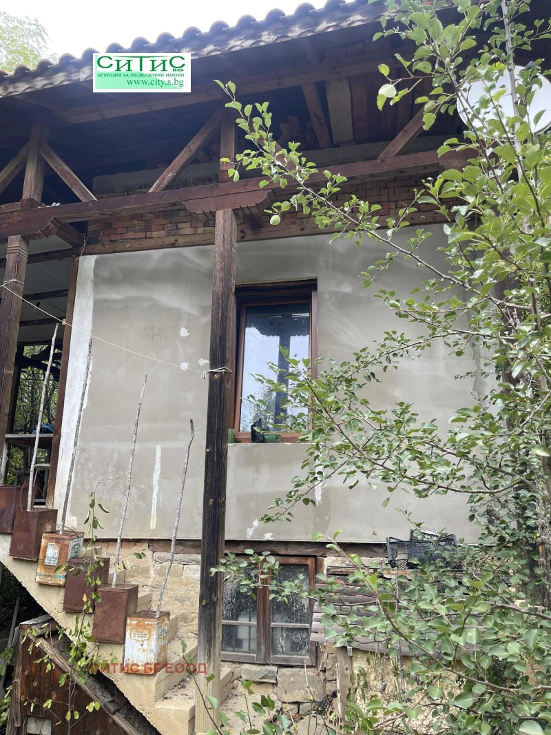 Продава КЪЩА, гр. Правец, област София област, снимка 3 - Къщи - 52387335