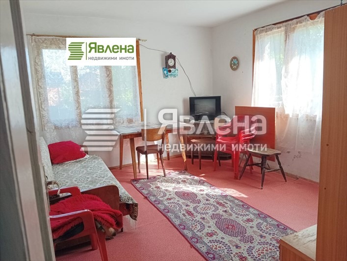 Продава КЪЩА, с. Долни Окол, област София област, снимка 4 - Къщи - 52931619