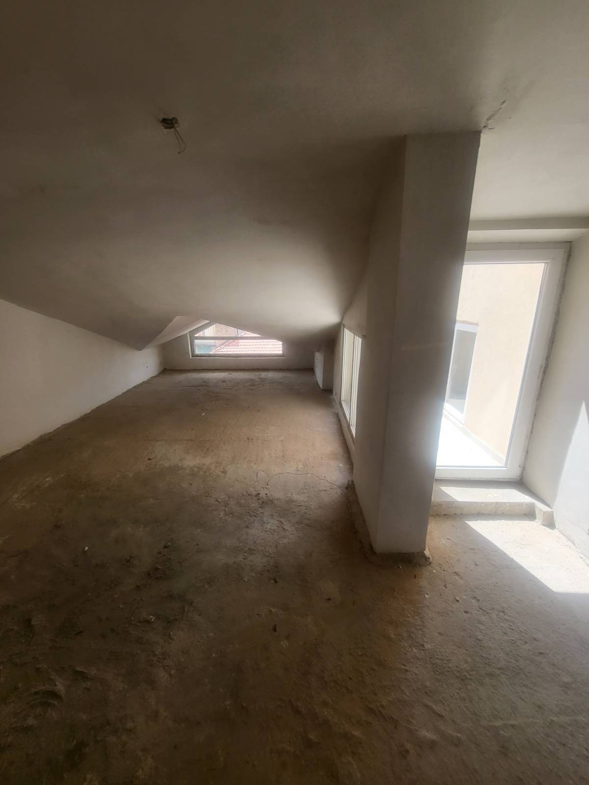 Продава 1-СТАЕН, гр. Плевен, Широк център, снимка 10 - Апартаменти - 54375609