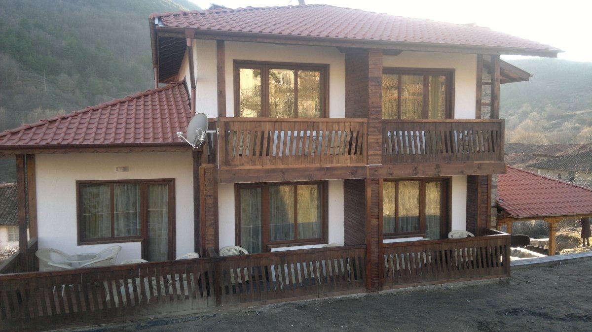 Продава КЪЩА, гр. Гоце Делчев, област Благоевград, снимка 2 - Къщи - 42323920