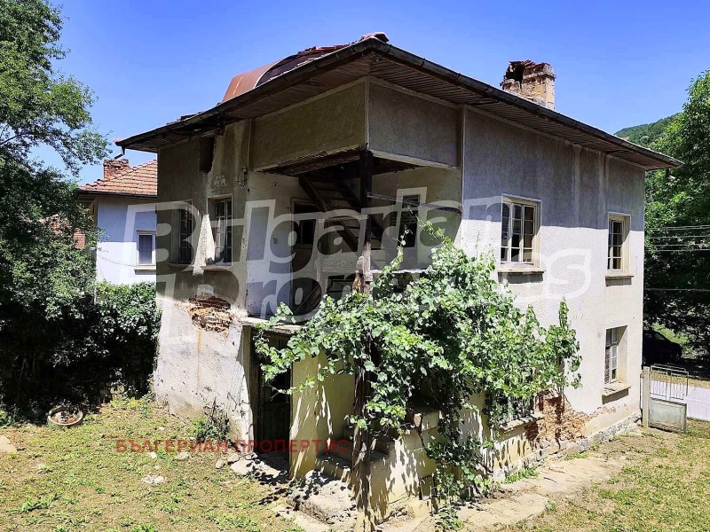 Продава КЪЩА в област Ловеч, с. Черни Вит - 154 кв.м / 30 000 € » 58 674.90 лв., БЪЛГЕРИАН ПРОПЕРТИС