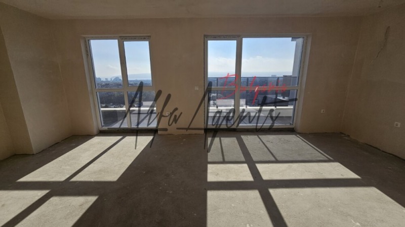 Продава 3-СТАЕН, гр. Варна, Изгрев, снимка 2 - Апартаменти - 52576235