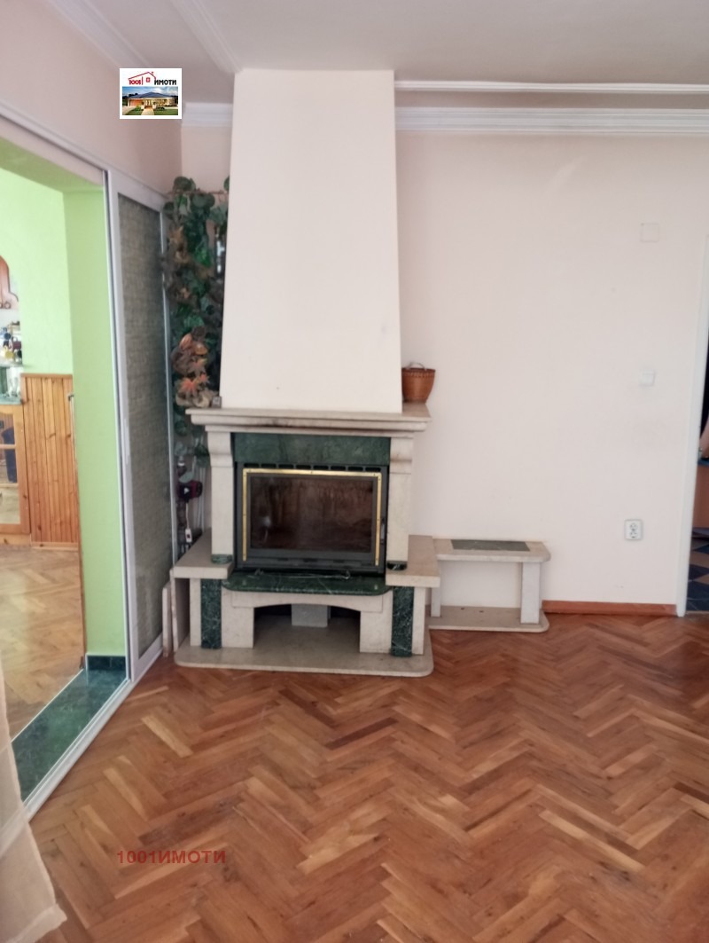 In vendita  3 camere da letto Dobrich , Tsentar , 118 mq | 53797248