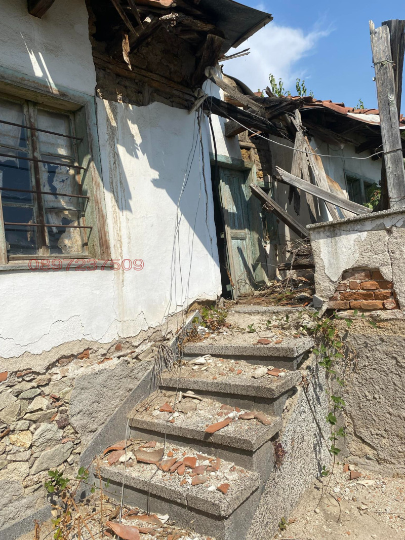 Продава КЪЩА, с. Левски, област Пазарджик, снимка 5 - Къщи - 52780558