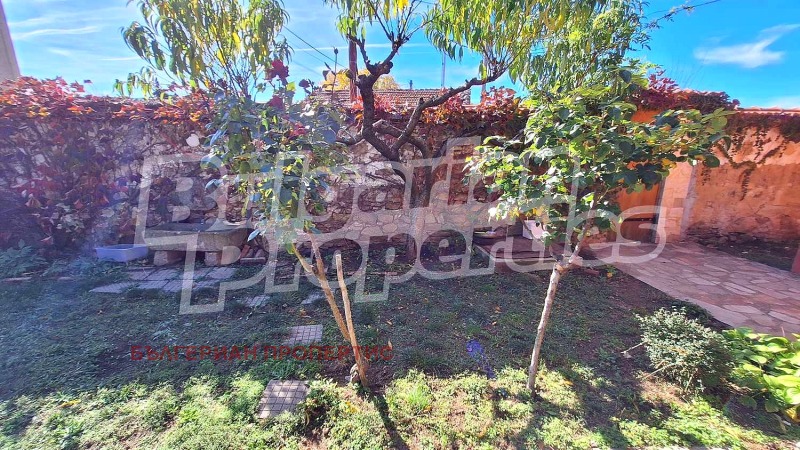 Продава КЪЩА, с. Левски, област Пазарджик, снимка 11 - Къщи - 52249597