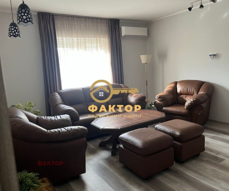 Продава КЪЩА, с. Правище, област Пловдив, снимка 3 - Къщи - 53326317