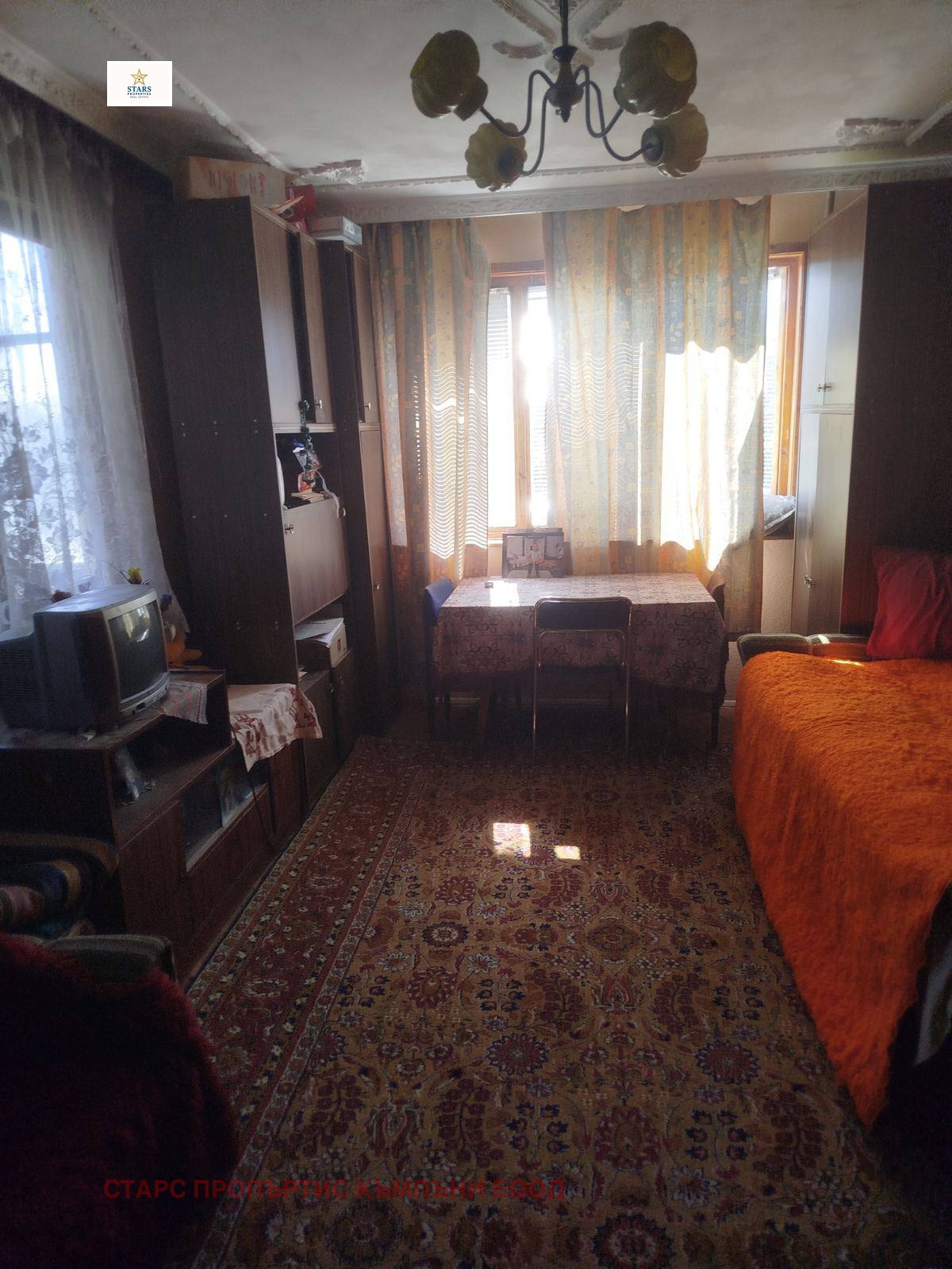Продава КЪЩА, с. Белоградец, област Варна, снимка 8 - Къщи - 54463232