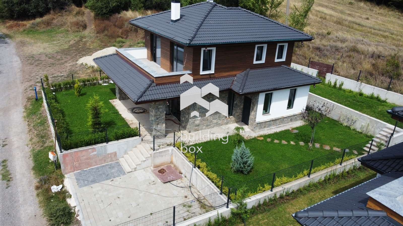 Продава КЪЩА, с. Люлин, област Перник, снимка 2 - Къщи - 56360728
