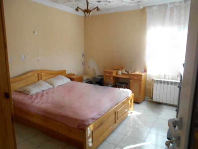 Продава  1-стаен град Монтана , Широк център , 57 кв.м | 83875363 - изображение [3]