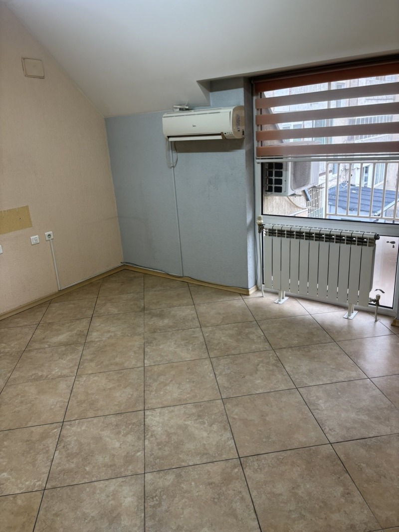 Προς πώληση  2 υπνοδωμάτια Πλεβεν , Ηδεαλεν τσενταρ , 120 τ.μ | 61677883 - εικόνα [8]