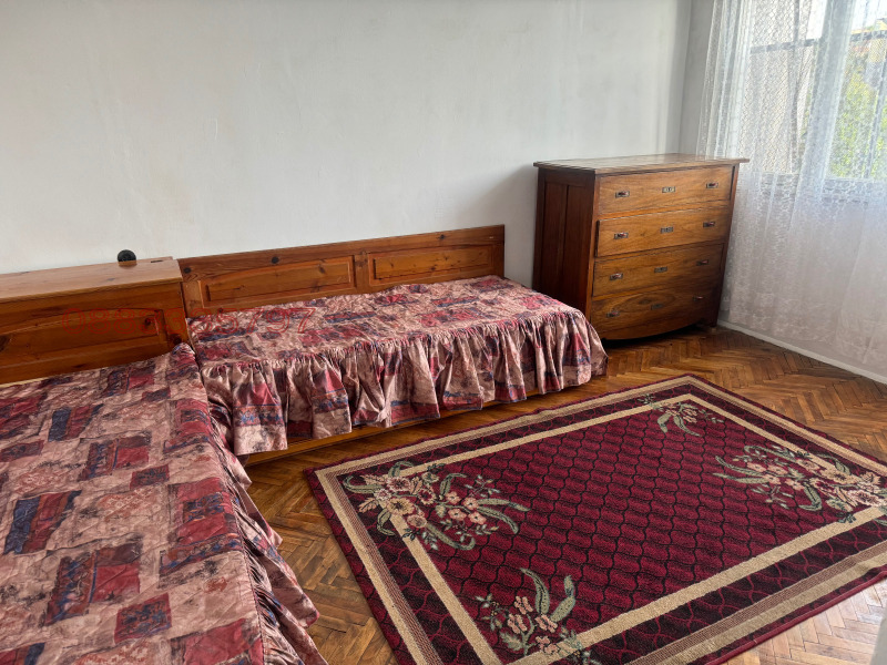 Продава 3-СТАЕН, гр. Разград, Център, снимка 10 - Апартаменти - 52784338