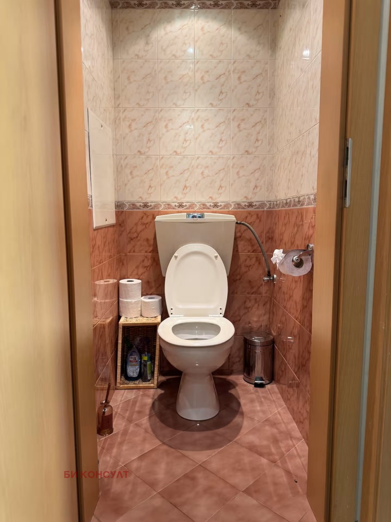 Продава 3-СТАЕН, гр. София, Център, снимка 16 - Апартаменти - 53003163