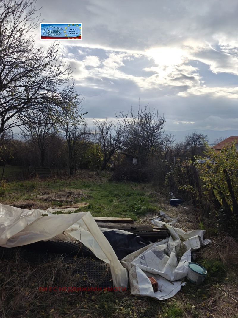 Продава КЪЩА, с. Големо Бучино, област Перник, снимка 13 - Къщи - 52769639