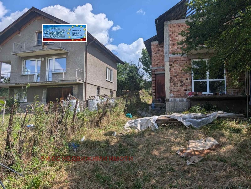 Продава  Къща област Перник , с. Големо Бучино , 100 кв.м | 37580914