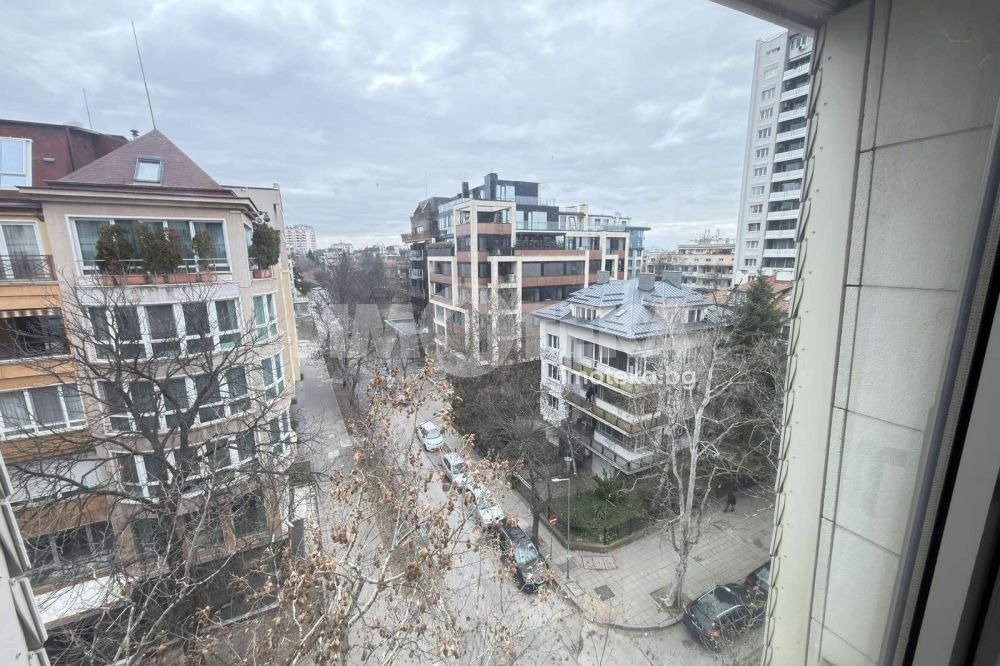 Продава МНОГОСТАЕН, гр. София, Изток, снимка 9 - Апартаменти - 54148605