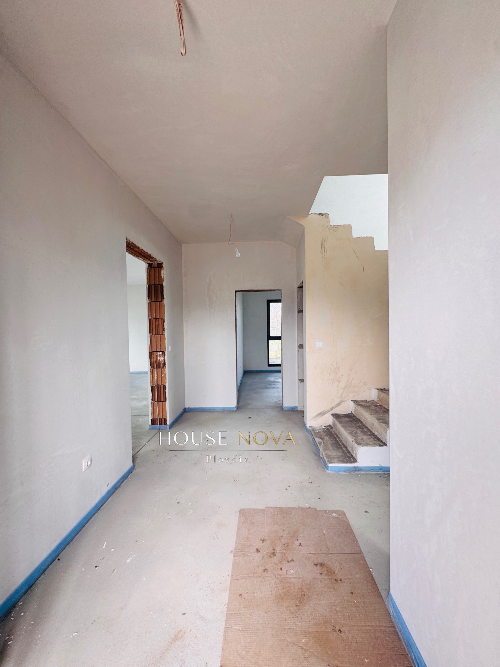 Продава КЪЩА, гр. Пловдив, Коматевско шосе, снимка 3 - Къщи - 49384319