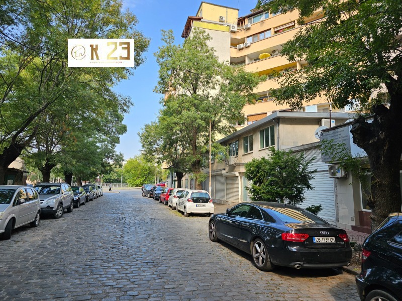 Продава САМОСТОЯТЕЛНА СГРАДА в град София, Лагера - 1011 кв.м / 1 333 400 € » 2 607 903.72 лв., К 23