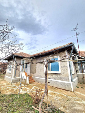 Продажба на имоти в с. Соколово, област Добрич - изображение 7 