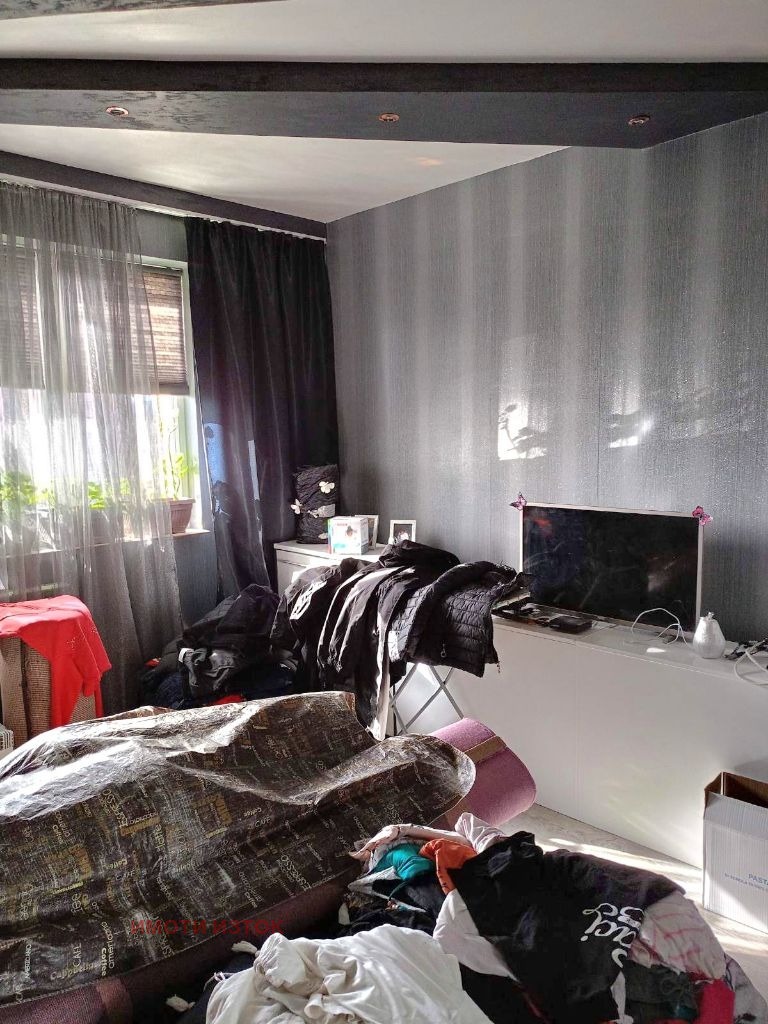 Na sprzedaż  2 sypialnie Pernik , Iztok , 87 mkw | 31899573 - obraz [17]
