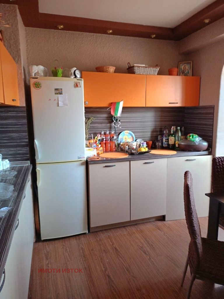 Na sprzedaż  2 sypialnie Pernik , Iztok , 87 mkw | 31899573 - obraz [7]