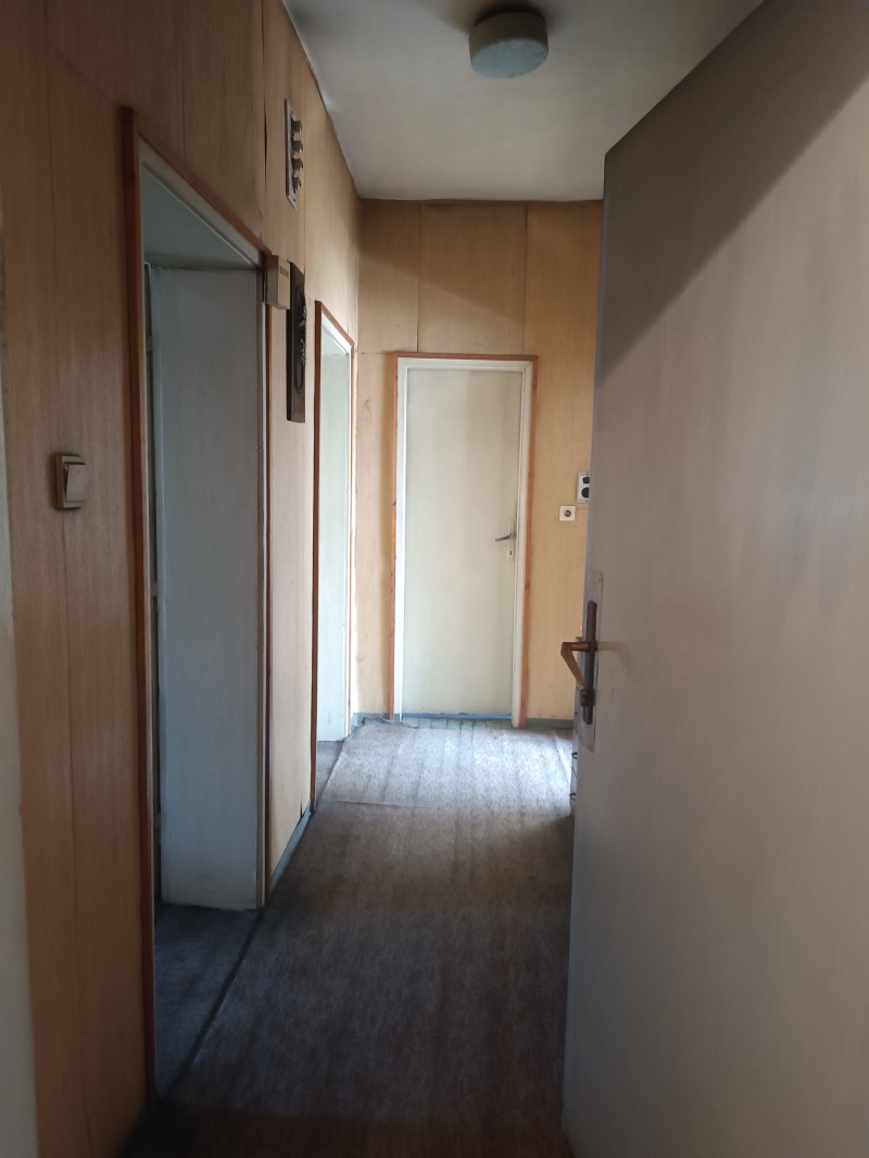 Продава  Етаж от къща град Кюстендил , Ильо войвода , 101 кв.м | 20770878 - изображение [4]