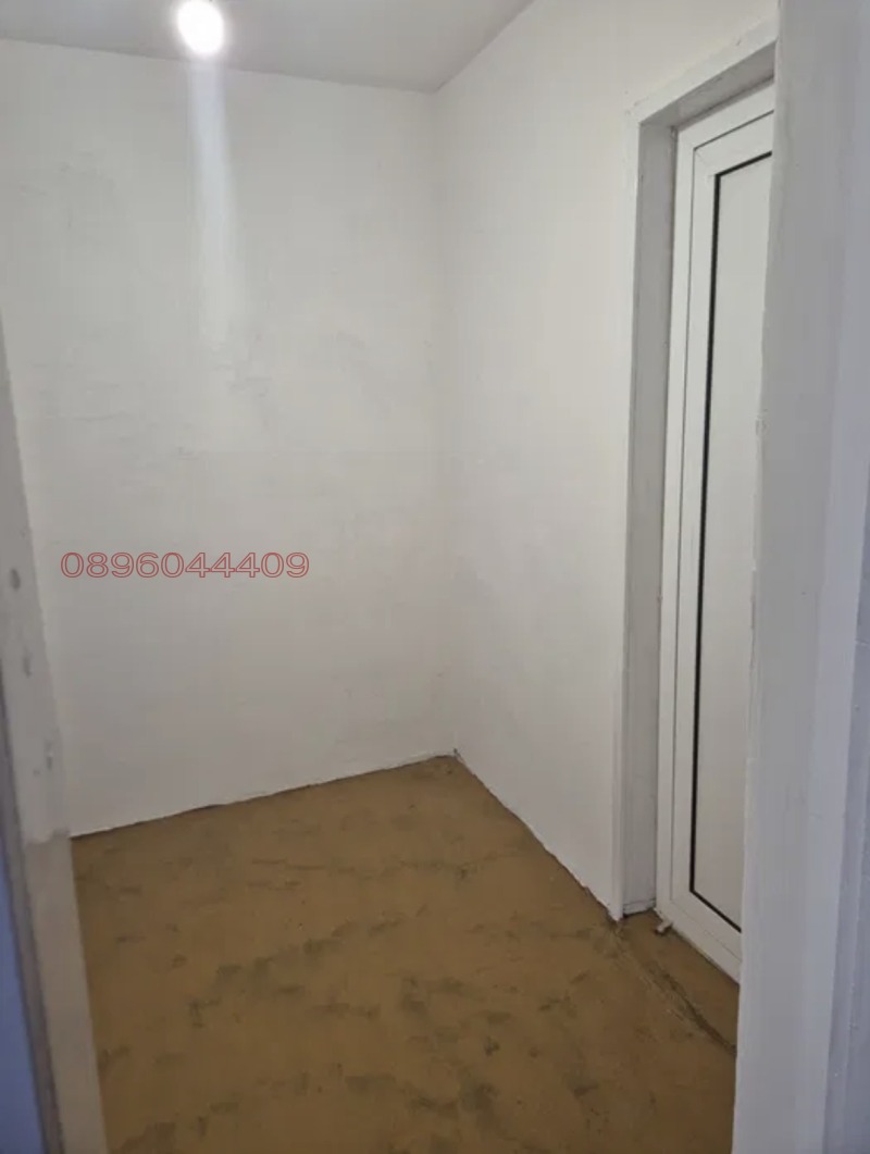 Продава КЪЩА, гр. Русе, Средна кула, снимка 2 - Къщи - 53593356