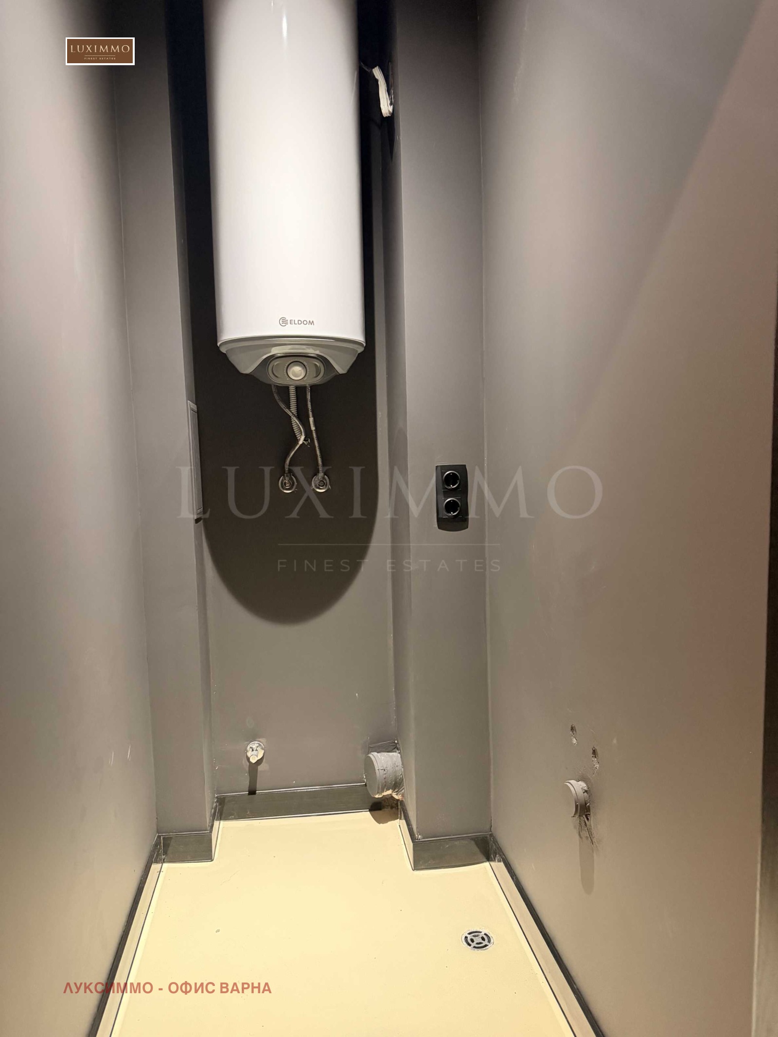 Продава 2-СТАЕН, гр. Варна, Център, снимка 14 - Апартаменти - 54229000