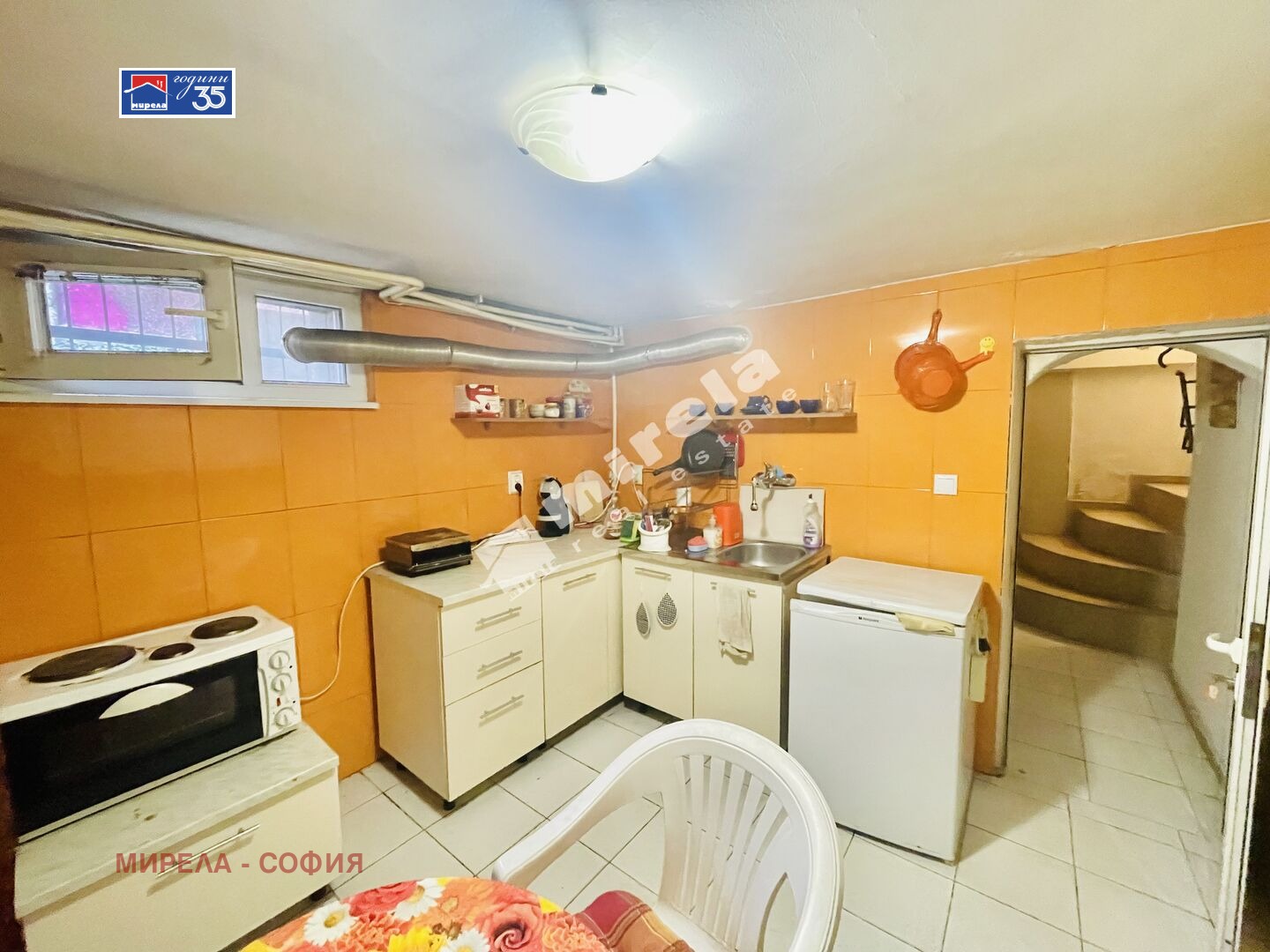 Продава ЕТАЖ ОТ КЪЩА, гр. София, Център, снимка 13 - Етаж от къща - 54112180