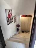 Продава ЕТАЖ ОТ КЪЩА, гр. Пловдив, Младежки Хълм, снимка 1