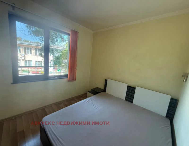 Na sprzedaż  1 sypialnia Plowdiw , Marasza , 38 mkw | 69788129 - obraz [3]