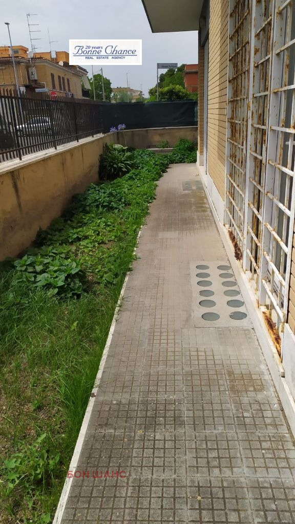 Eladó  2 hálószobás Sofia , Centar , 95 négyzetméter | 28347207