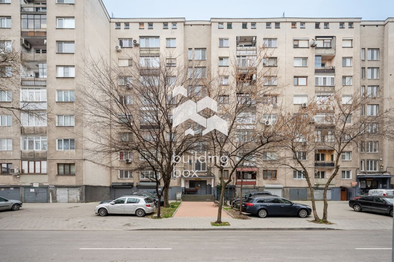 Продава МНОГОСТАЕН, гр. Пловдив, Център, снимка 15 - Апартаменти - 53509624