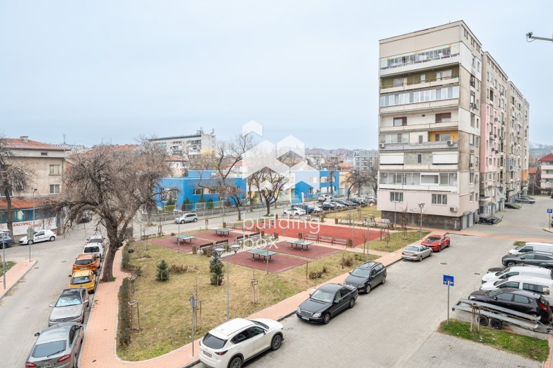 Продава МНОГОСТАЕН, гр. Пловдив, Център, снимка 17 - Апартаменти - 53509624