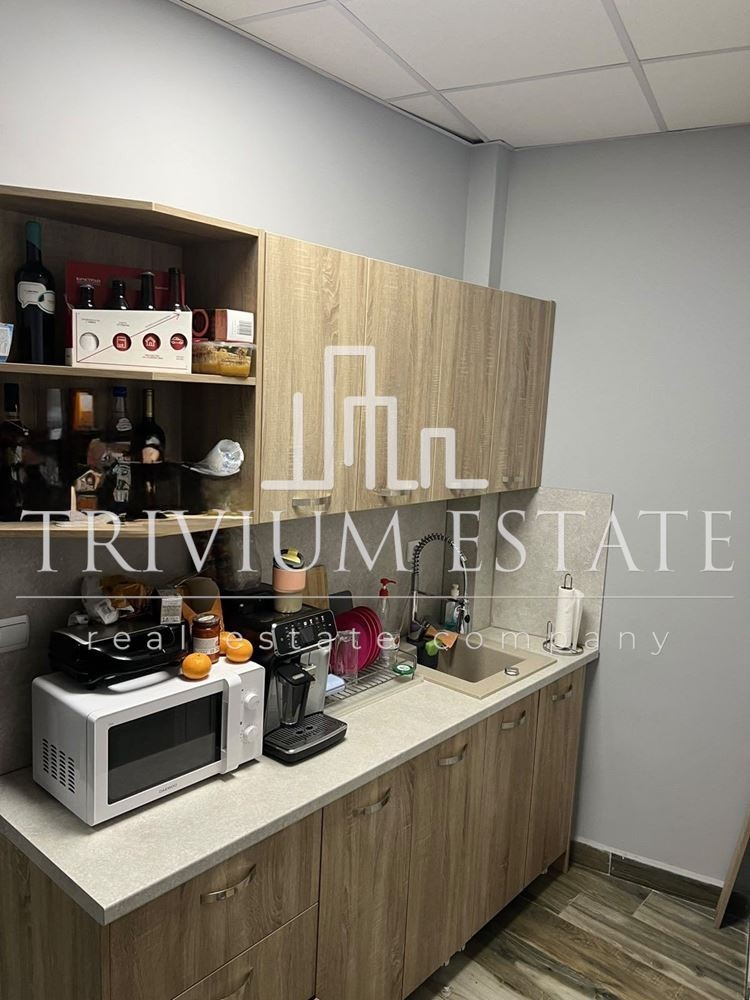 Продава ОФИС, гр. Пловдив, Младежки Хълм, снимка 5 - Офиси - 55348203