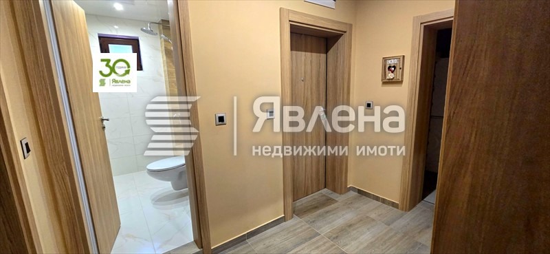 Продава ЕТАЖ ОТ КЪЩА, гр. Варна, Аспарухово, снимка 4 - Етаж от къща - 53953603